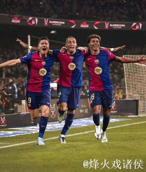 魔笛领衔红黑军再战“绿巴萨”,美队剑指新纪录 魔笛领衔红黑军再战“绿巴萨”,美队剑指新纪录